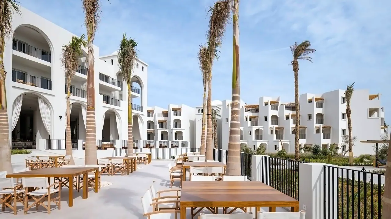 الفندق سيري بيتش ريزورت - الغردقة